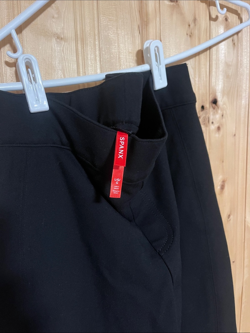 SPANX Black Straight-Leg Women's Pants